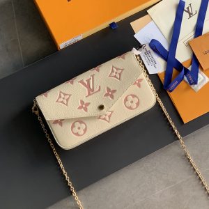 LV FÉLICIE POCHETTE Chain Bag