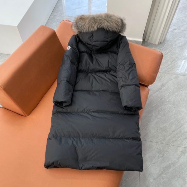 2023 Moncler Winter Collection: Hooded Down Jacket