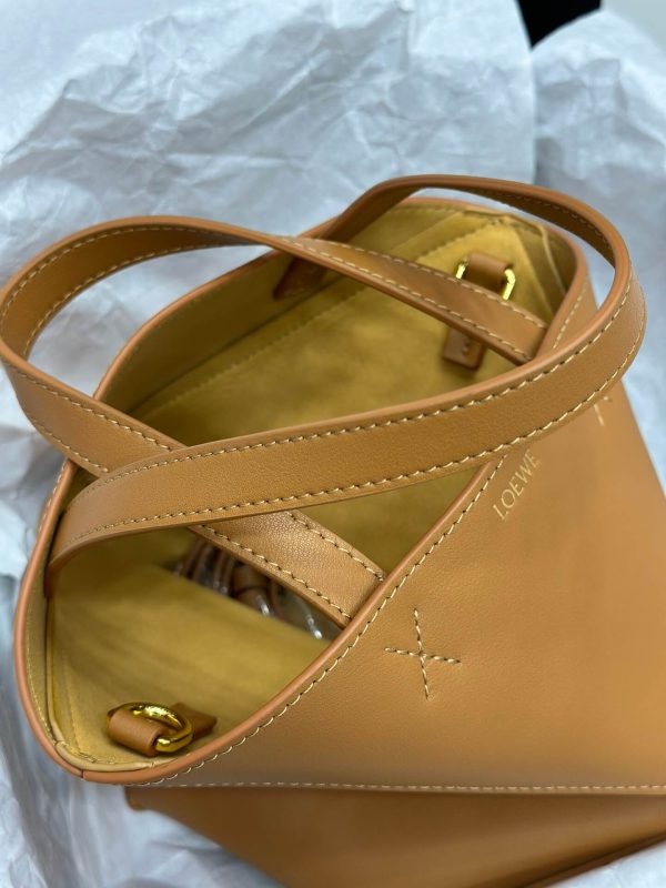 Loewe Puzzle Fold Bag: The Ultimate Luxury Gift